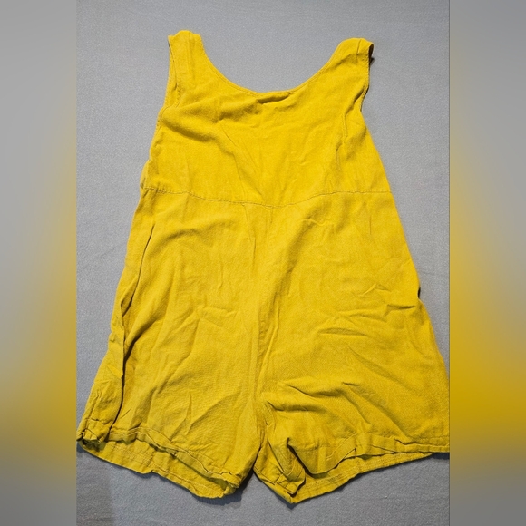 Zenana Outfitters Yellowish Green Jumpsuit 3X EUC PTP 25 - Picture 3 of 5